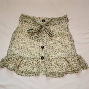 Miami Olive Floral Linned Button-Up Mini Skirt